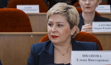 Евгений Солнцев впервые отчитался перед депутатами Заксобрания